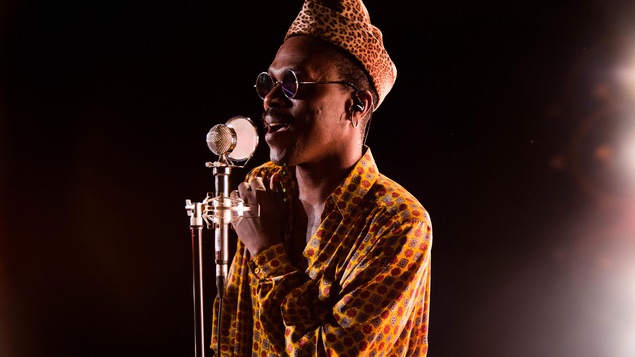 Pierre Kwenders chante Enjaillement