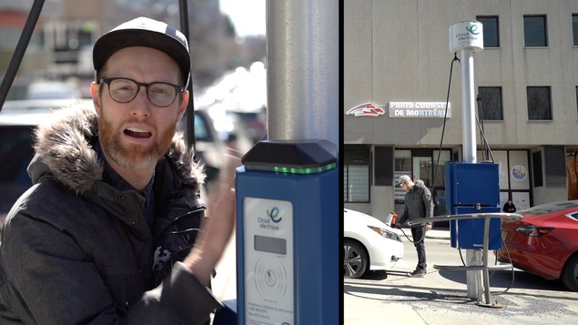 Marc-André Carignan à côté d'une borne de recharge électrique.