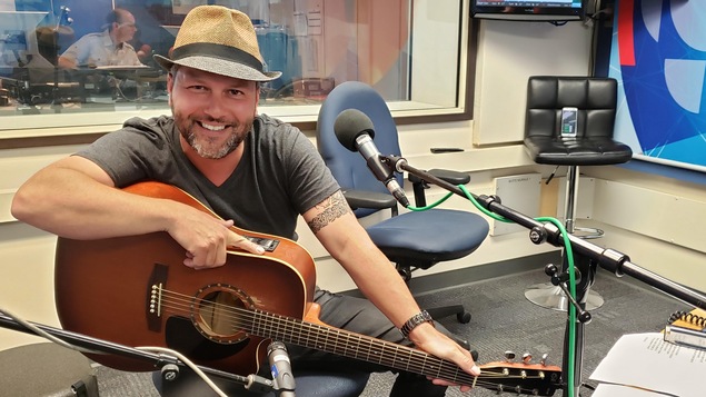 Alexandre Lapointe en studio