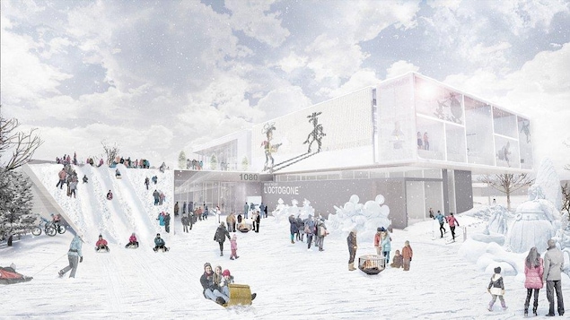 Image montrant l'extérieur d'une bibliothèque en hiver où des gens glissent sur une glissoire de neige.