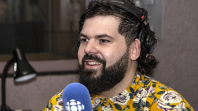 Gabriel Plante au studio 30 de Radio-Canada, à Montréal, le 11 octobre 2018.
