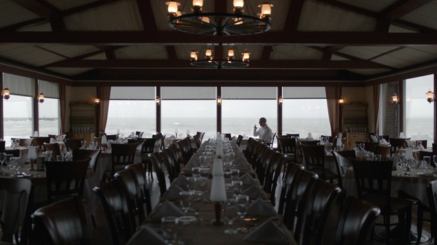 L'hotel Belle Plage de Matane a servi de lieu de tournage pour le projet Hors-saison de Vivier 48, un collectif de vidéastes matanais.