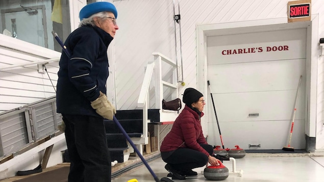 club de curling de lennoxville