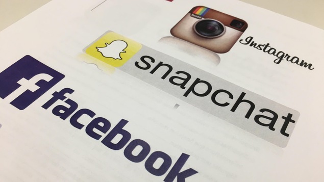 Logos de médias sociaux.