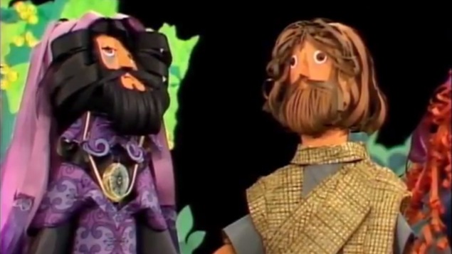 Les bricolages de l'émission L'Évangile en papier, réalisés par l'animateur Claude Lafortune.