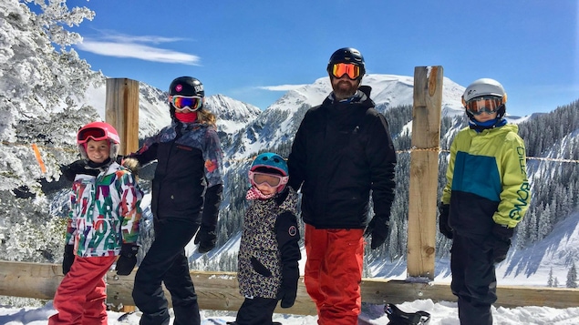 La famille Cayouette à Taos Ski Valley au Nouveau-Mexique.