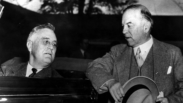 Franklin Delano Roosevelt discute avec Wiliam Lyon Mackenzie King en 1941, en Georgie.