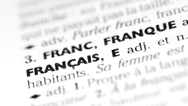 Dans la politique de l’emprunt linguistique qu’elle a adoptée le 14 septembre dernier, l’OQLF ne condamne plus systématiquement l’usage des anglicismes.
