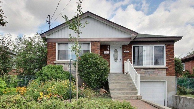 La Maison de répit La Ressource dans le quartier Saint-Michel à Montréal offre des services d'hébergement temporaire.