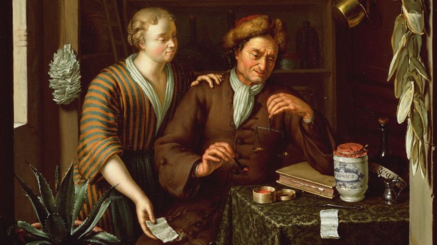 Dans une peinture, une femme met sa main sur l'épaule d'un apothicaire au travail.