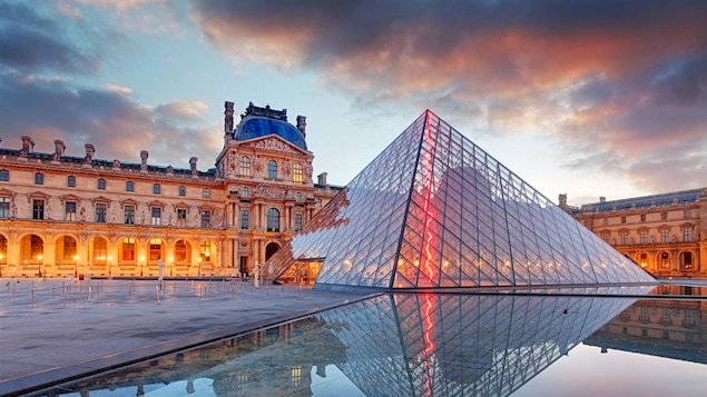 La cour intérieure du Louvre