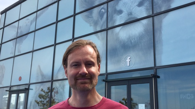 Des portraits animaliers de Hugues Deglaire en format géant à Matane.