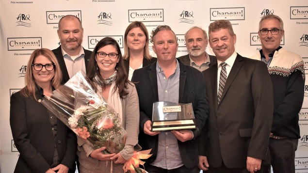Le chef Jean-Sébastien Sicard, du restaurant Chez Mathilde, lauréat du prix Chapeau restaurateurs! de l'Association des restaurateurs du Québec (ARQ)