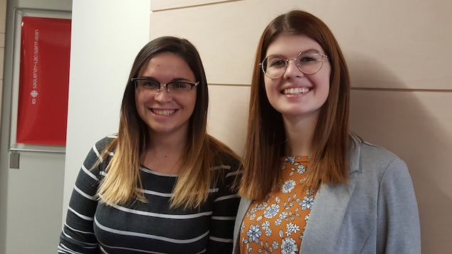 Jessica St-Germain et Marianne Simard, étudiantes en ATM du Cégep de Jonquière