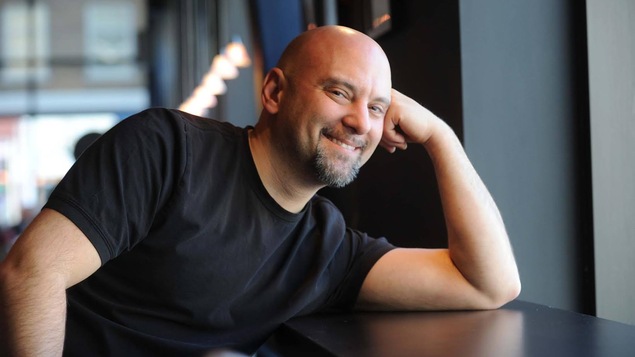 L'auteur-compositeur-interprète Martin Levac