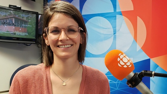Mireille Bouchard en studio