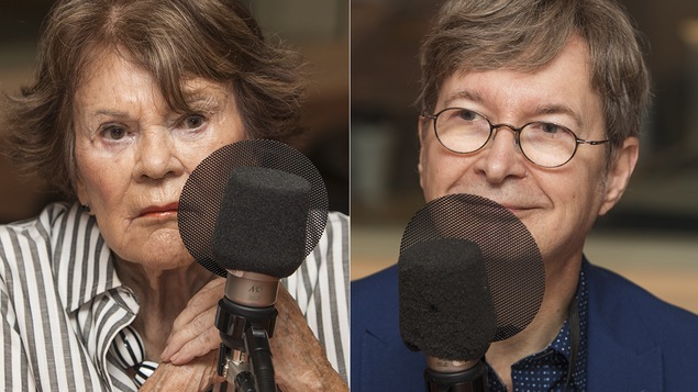 Janette Bertrand et Michel Dorais au micro de Catherine Perrin.