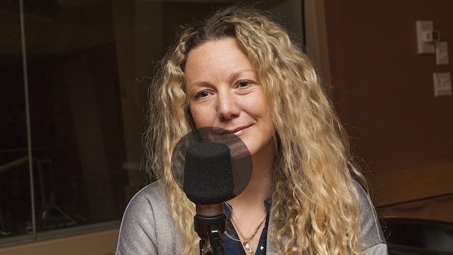 Marie-Eve Bertrand au micro de Catherine Perrin