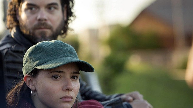 Pierre-Luc Brillant et Karelle Tremblay dans une image tirée du film <i>La disparition des lucioles<i>, de Sébastien Pilote.