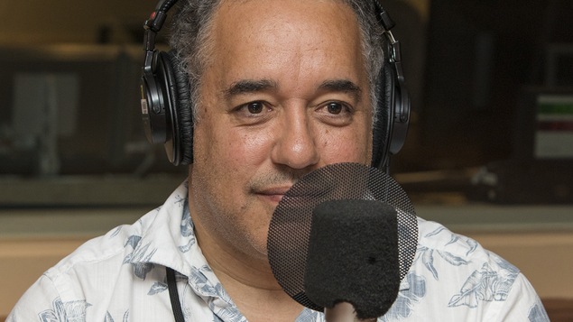 José Fernandez au micro de Stéphan Bureau.