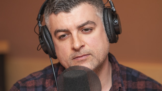 Thomas Gervais au micro de Catherine Perrin.