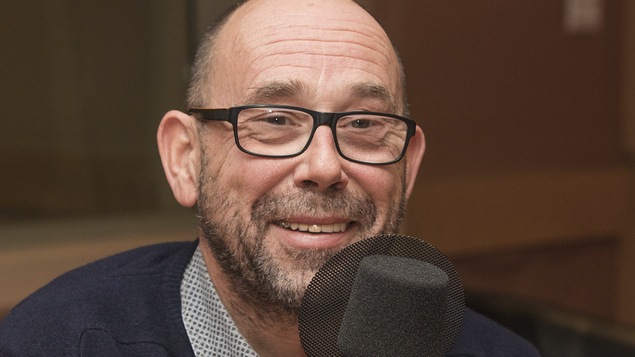 Olivier Gourmet au micro de Catherine Perrin.