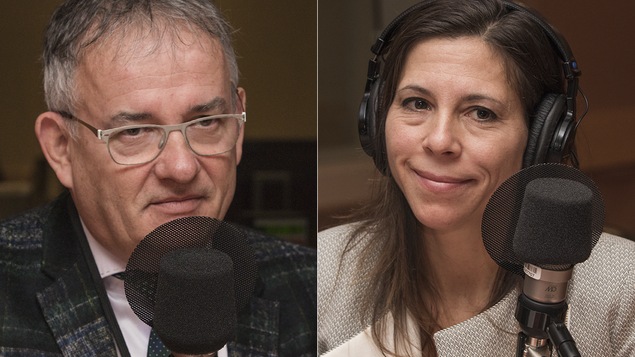 Réjean Hébert et Stéphanie Côté au micro de Catherine Perrin.