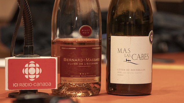 Gros plan sur les bouteilles sélectionnées par la Master Sommelier Élyse Lambert.