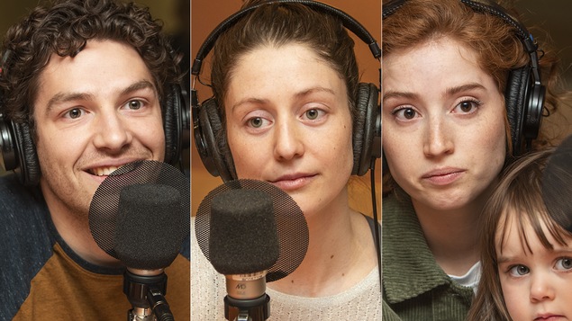 Jean-François Pronovost, Élodie Grenier et Gabrielle Fontaine au micro de Catherine Perrin.