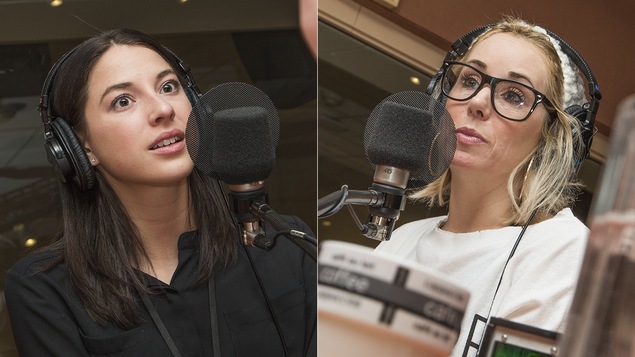 Mylène St-Sauveur et Mariloup Wolfe au micro de Catherine Perrin