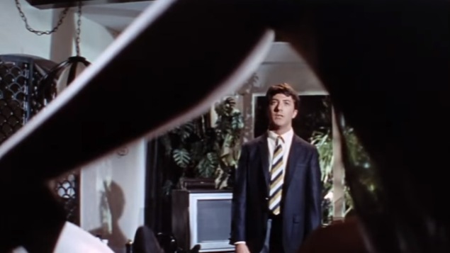 The Graduate a été l'un des tous premiers films joués par l'acteur Dustin Hoffman. Il était âgé de 30 ans lors du tournage.