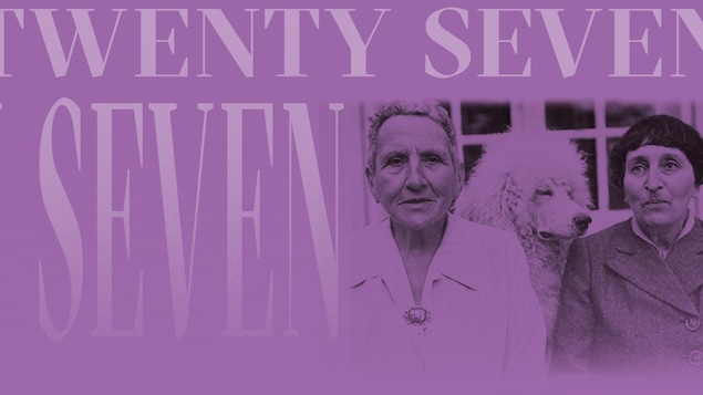 Une affiche mauve de deux femmes et un caniche.