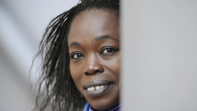La femme de lettres franco-sénégalaise Fatou Diome, ici en octobre 2008 à Francfort, en Allemagne