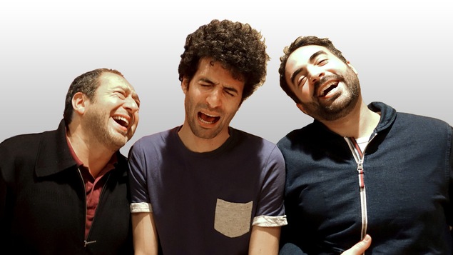 Patrick Timsit, Alex Fredo et Wary Nichen sont morts de rire après l'enregistrement de l'émission des <i>Petites anecdotes</i>