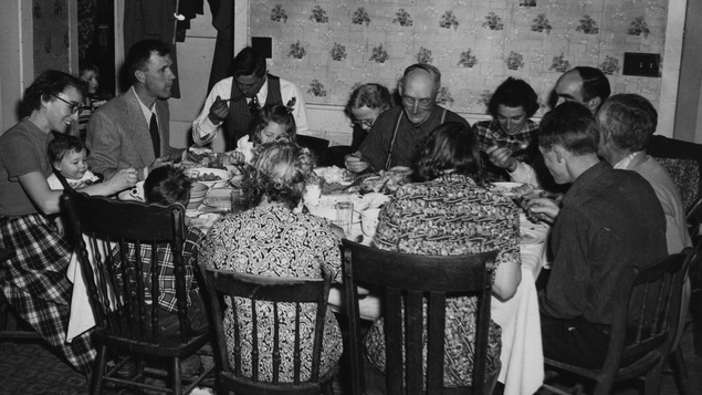 Repas de Noël des années 40