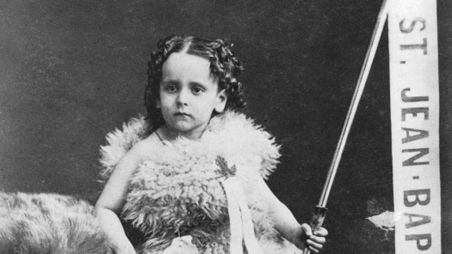 Le personnage de Saint-Jean-Baptiste est la vedette du dernier char allégorique de la parade de la Saint-Jean en 1872