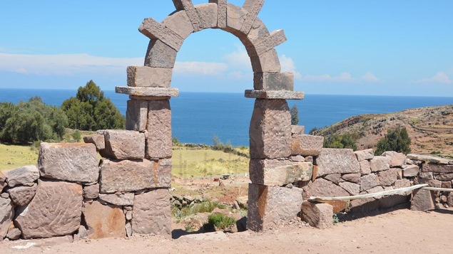 Photo du lac Titicaca prise par le journaliste scientifique Yanick Villedieu.
