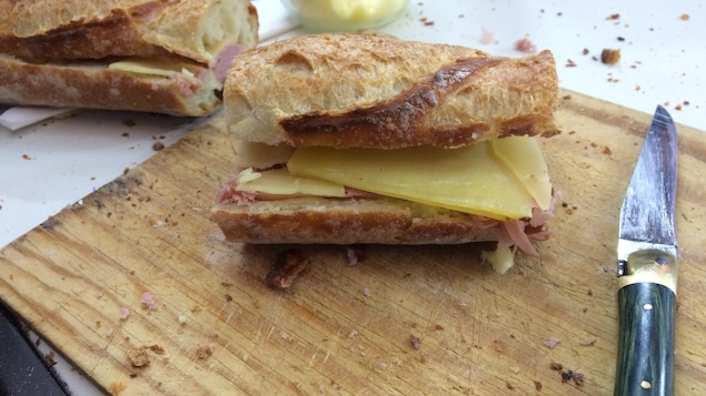Le traditionnel jambon-beurre du chef Antonin Mousseau-Rivard du restaurant Mousso
