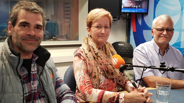 Sébastien Maltais, Sylvie Lajoie et Éric Émond en studio
