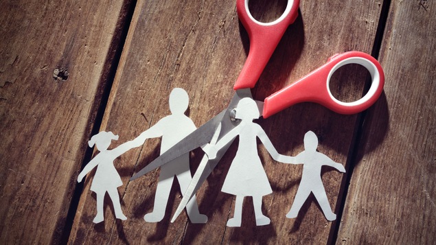 Les parents doivent assurer le bien-être de l'enfant en priorité lors d'une séparation.