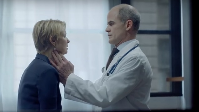 Une séquence de l'épisode « The Doctor », de la série That's Harassment