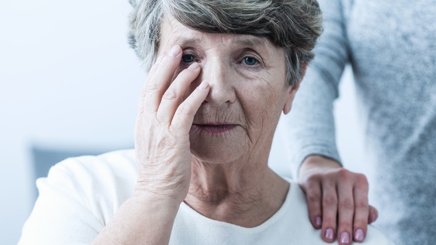 Les gens atteints d'alzheimer sont souvent très anxieux dans les premiers stades de la maladie.