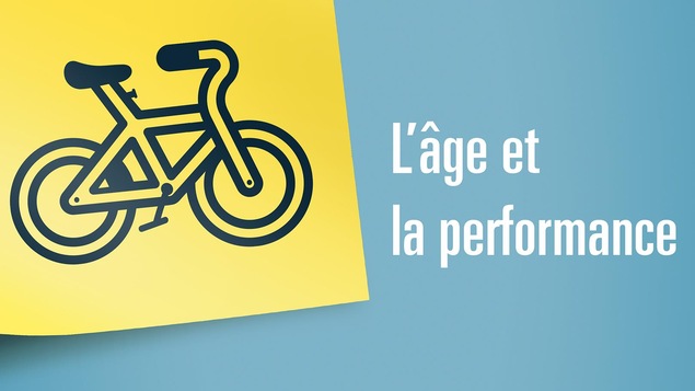 Vélo noir sur fond jaune
