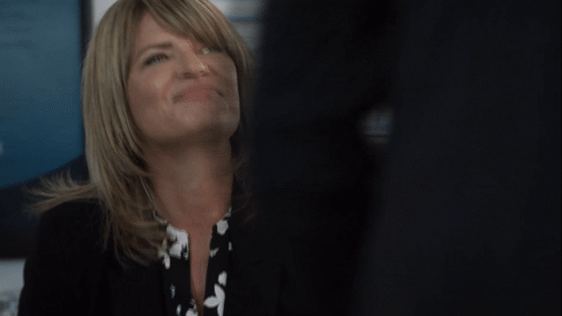 Mélissa Corbeil qui sourit fièrement à Patrick Bissonnette. Mélissa Corbeil qui sourit fièrement à Patrick Bissonnette.