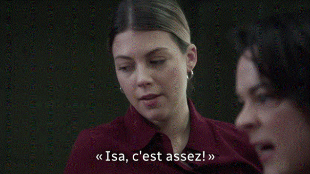 Noélie qui se fâche contre Isabelle. Noélie qui se fâche contre Isabelle.