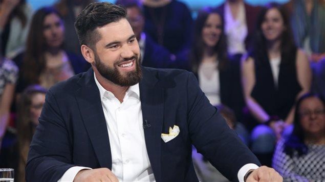 Laurent Duvernay-Tardif en entrevue à Tout le monde en parle Laurent Duvernay-Tardif en entrevue à Tout le monde en parle