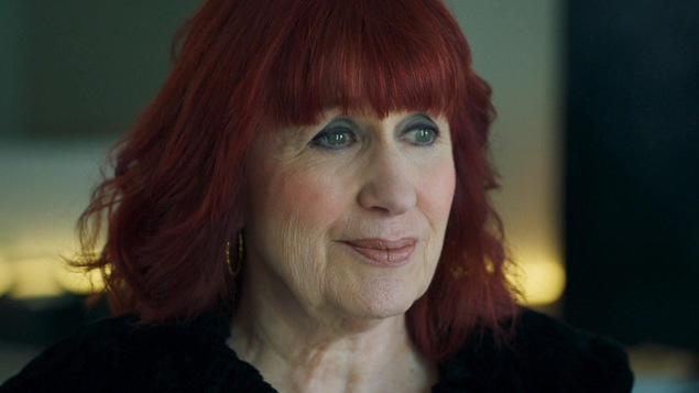 Linda Sorgini dans le rôle d'Esther Delorme dans Cerebrum. Linda Sorgini dans le rôle d'Esther Delorme dans Cerebrum.
