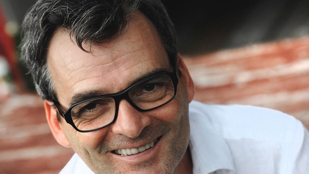 Serge Boucher a récemment écrit la série Fragile. Serge Boucher a récemment écrit la série Fragile.