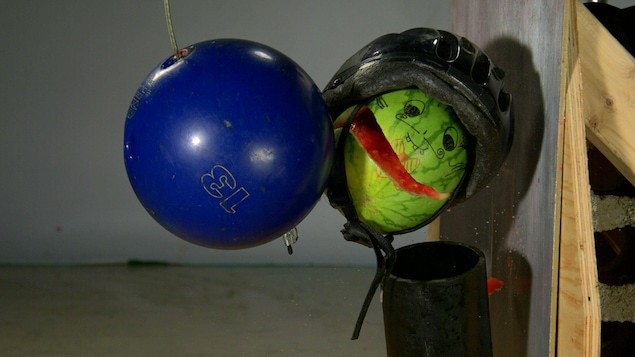 Ballon volant - toupie volante - bleu