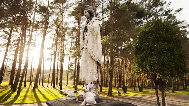 Une statue de Kateri Tekakwitha à Fonda, dans l'état de New York